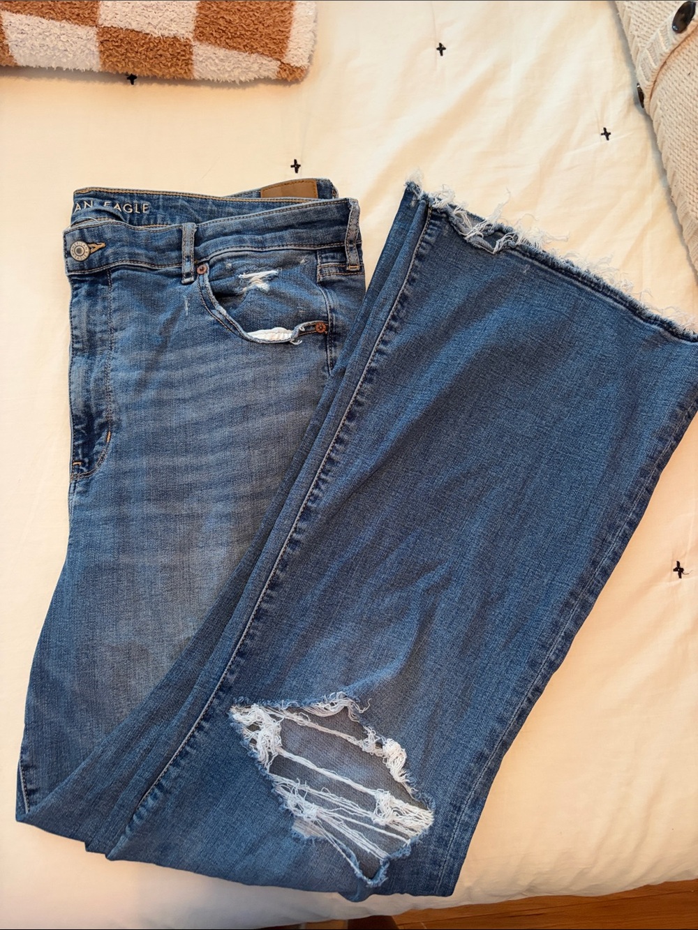 American Eagle Outfitters Women's Distressed Wide-Leg Jeans - Denim Blue